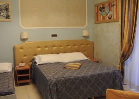 Hotel Assisi 3