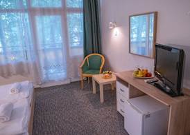 CE Napfény Hotel 4