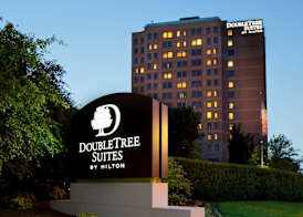DoubleTree Suites by Hilton Hotel Boston - Cambridge 2