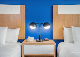 La Quinta Inn & Suites Katy-Mills by Wyndham Katy 5