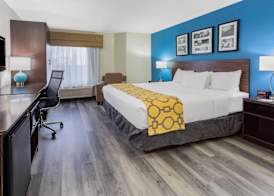 Baymont by Wyndham Milan 5