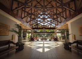 Universal's Loews Royal Pacific Resort 3