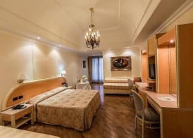 LH Hotel Domus Caesari 2