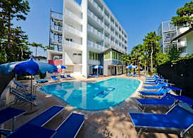 Hotel Carlton 2