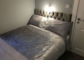 Brownlows Inn 4
