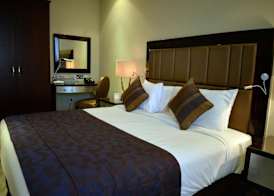 Premium Strato Hotel 4