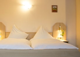Hotel Restaurant Zur Neroburg 5