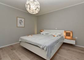 Apartment 1481 2