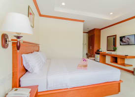 Phaithong Sotel Resort 5