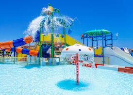 Charmillion Gardens Aquapark 4