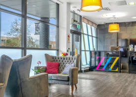 Roomzzz Aparthotel Leeds City West 4