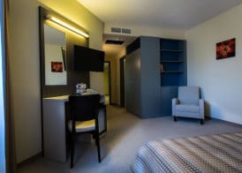 CORVIN HOTEL 5