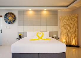 Sunset Beach Hotel - Adults Only 3
