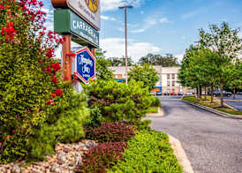 Hampton Inn Waldorf 2
