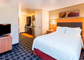 TownePlace Suites by Marriott Atlanta Kennesaw 4