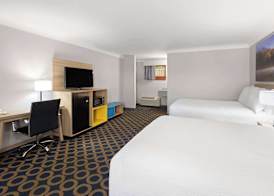 Days Inn by Wyndham Wauseon 4