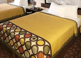 Super 8 by Wyndham Three Rivers 4