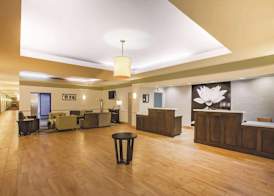 La Quinta Inn & Suites by Wyndham Beaumont West 5