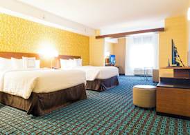 Fairfield Inn & Suites by Marriott Dickson 5