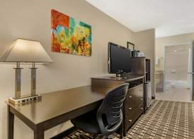Best Western Plus Pleasanton Inn 5