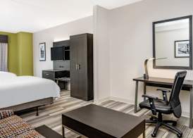 Holiday Inn Express & Suites FLORENCE I-95 @ HWY 327 by IHG 4