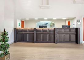 Best Western Plus Villa Del Lago Inn Patterson 3