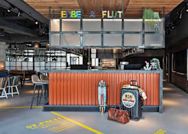 Moxy Hamburg City 2