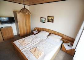 Pension Zum Goldenen Stern 4