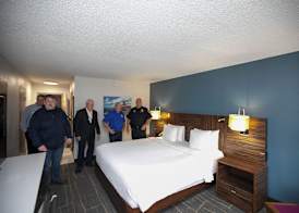 The Lux Hotel & Conference Center, an Ascend Collection Hotel 5