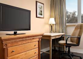 Travelodge by Wyndham Richmond Hill 4