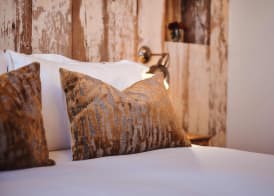 The Black Lion Pub & Boutique Guesthouse 5