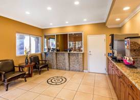 Rodeway Inn & Suites Corona 4