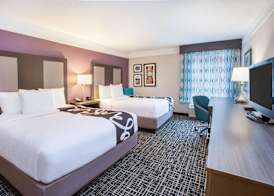 La Quinta by Wyndham Cincinnati Airport Florence 5