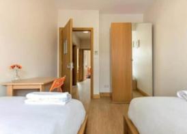Portobello Rooms by PrimeCityHosts 4