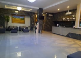 AMS PENTHOUSE 2