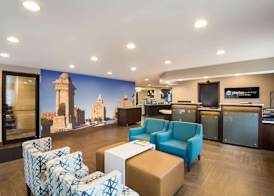 Clarion Pointe Syracuse Downtown 3