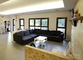 Dream Cube Hostel 4