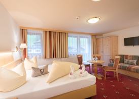 Hotel Pinzger Tux 4
