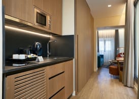 Suites Murillo Plaza Sta. Cruz 4