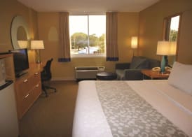 La Quinta by Wyndham Sarasota Downtown 5