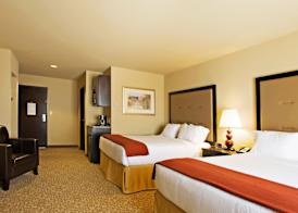 Holiday Inn Express & Suites WICHITA FALLS by IHG 4
