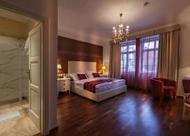 Little King Hotel U Malvaze 5