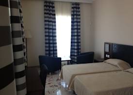 Grand Harbour Hotel 2