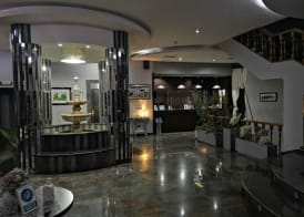 Hotel O Val Do Naseiro 5