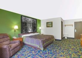 Super 8 by Wyndham Radford VA 5