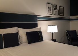Ramada by Wyndham Diplomat Canberra 3