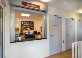 Signature East Hotel Apartment 4