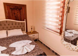 Lily Town Hotel 3
