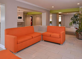 Americas Best Value Inn Memphis Airport 5