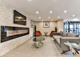 Comfort Inn 4